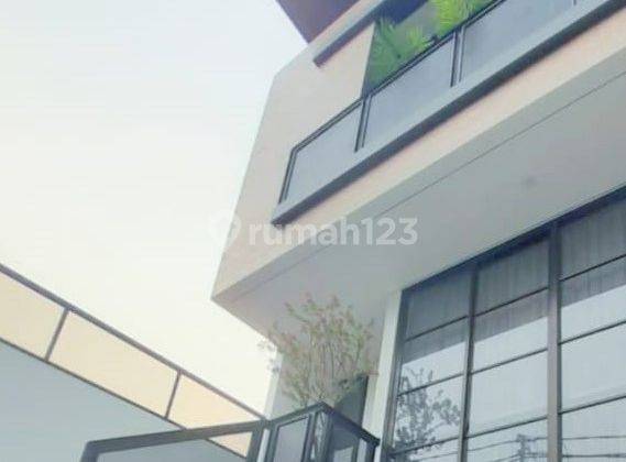 Nice House Gress At Gandaria 3lt Shm Lt 127m² Lb 280m² 10.2023 1