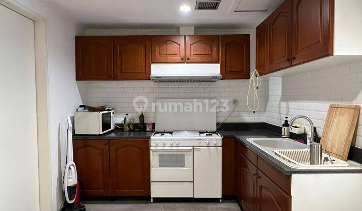 dapur nice 3 br kusuma chandra