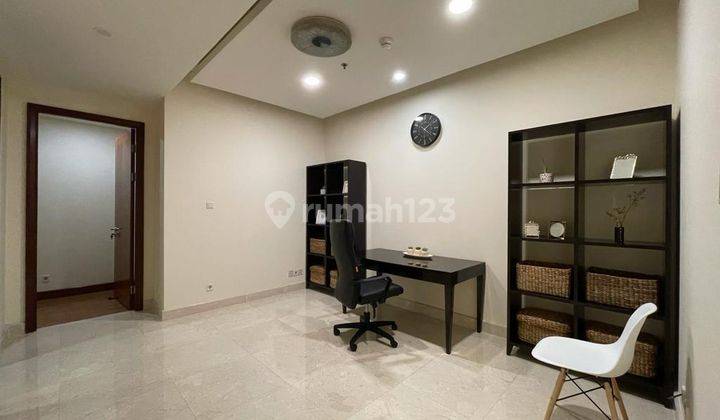 Pakubuwono Ironwood 3 BR For Rent Pool View 10.2023 2