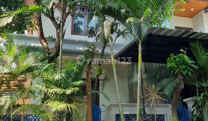 Rumah Hook Bagus Megah 2 Lantai Di Kelapa Gading 4+1 Kt 11.2023 1