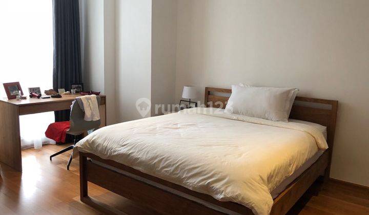 Apartement Senopati Suites 3 BR Furnished Bagus 12.23 1