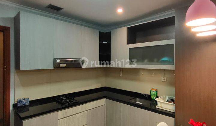 Penthouse Apartemen Hampton s Park 2 BR Bagus Cilandak 12.23 2