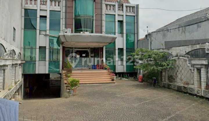 Gedung 3 Lantai Dibawah Njop Di Jatinegara Lt500m² 01.2024
