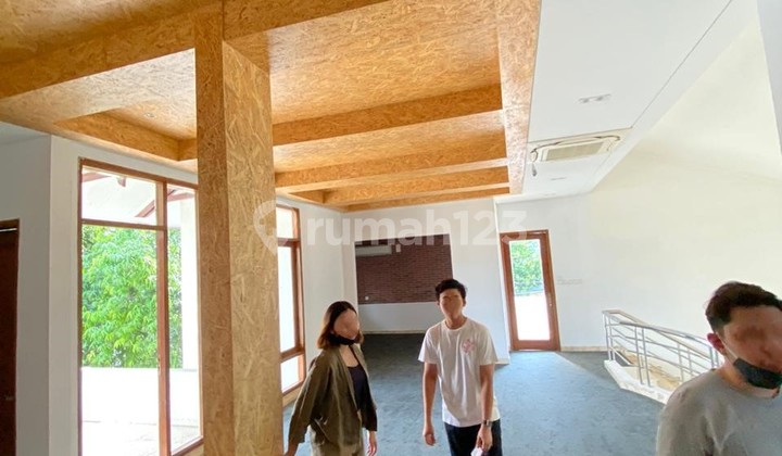 Rumah Semi Furnished Elegan Cocok Untuk Kantor di Kemang 01.2024 2