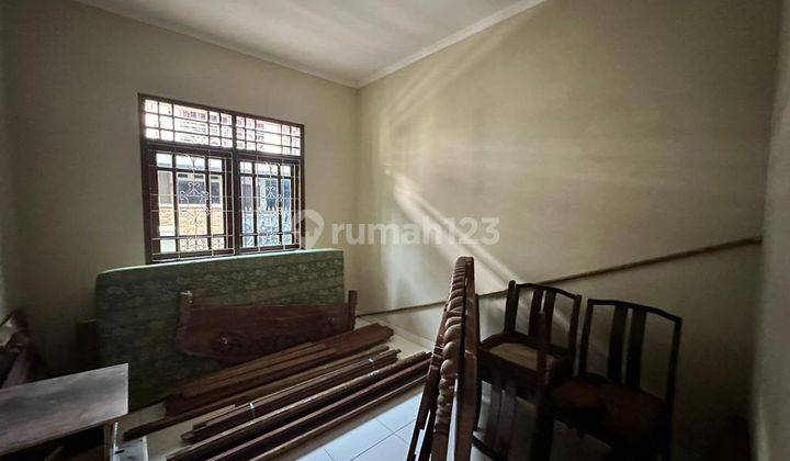 Rumah Hook Bagus 2 Lantai Di Pondok Kelapa 5 Kt 01.2024 2