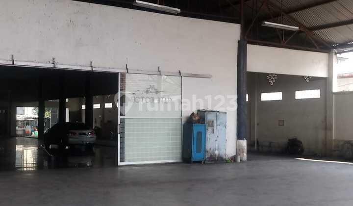 Jual Ex Show Room Mobil Import At Gunung Sahari. 03.24