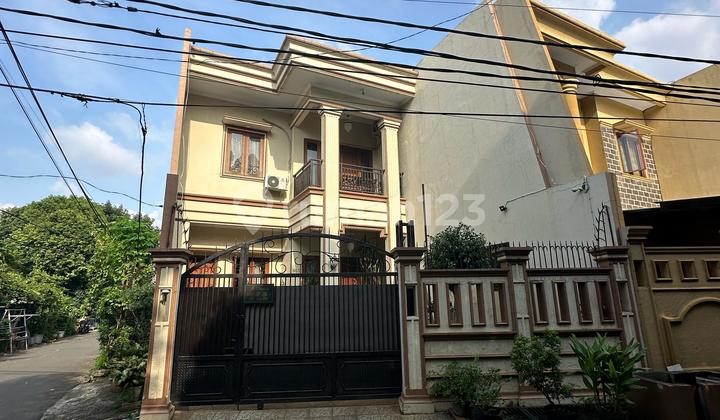 Rumah Jakarta Timur 2lt Kt4 Km4 Lt 116m² Lb 140m² Furnish 03.24 2