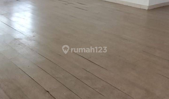 Rent Rumah Gandeng At Jakarta Selatan Samping Jalan Utama 04.2024 2