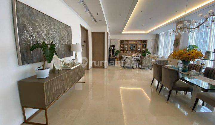 Apartement Senopati Suites 3+1 BR Bagus Lt 28 05.24 2