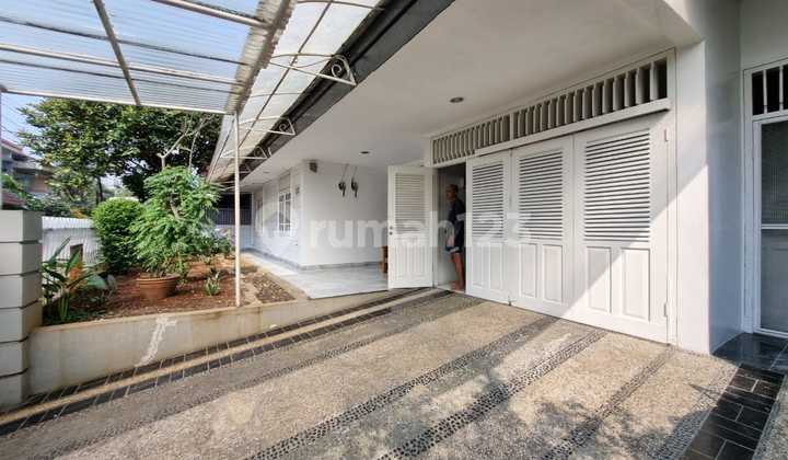 Beautiful Pondok Indah Rental House Land 315sqm Building 300sqm South Jakarta 06.24