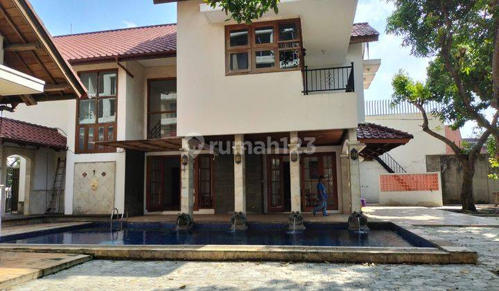 Rent House At Ampera Lt 990m² Lb 600m² 3 Bath 4 Br 07.2024 1