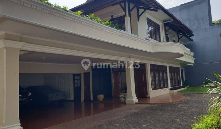 Rumah Cantik 2 Lantai Bagus di Pejaten, Jakarta Selatan 1