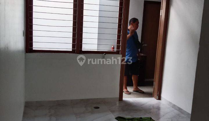 di Sewakan Rumah Pejompongan 2 Kmr Tidur 1 Kmr Jaga 09.2024 2