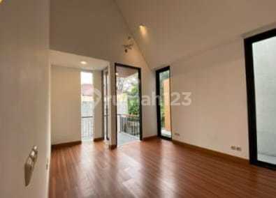 Dijual Rumah Cantik Di Kebayoran Baru Idr 10M 12.24 2