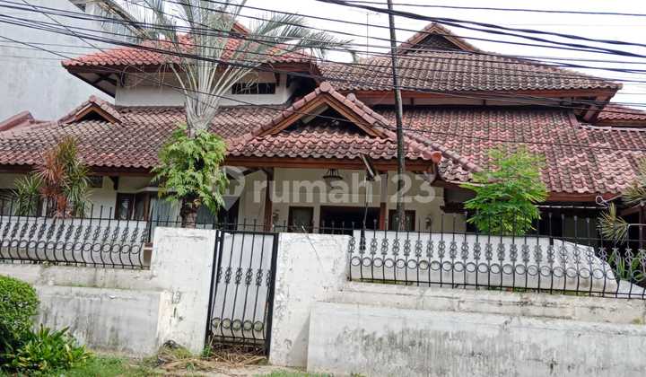 Rumah Bagus di Adhyaksa Lebak Bulus Jakarta Selatan 14,5M 12.24 Rumah Bagus di Adhyaksa Lebak Bulus Jakarta Selatan 14,5M 12.24