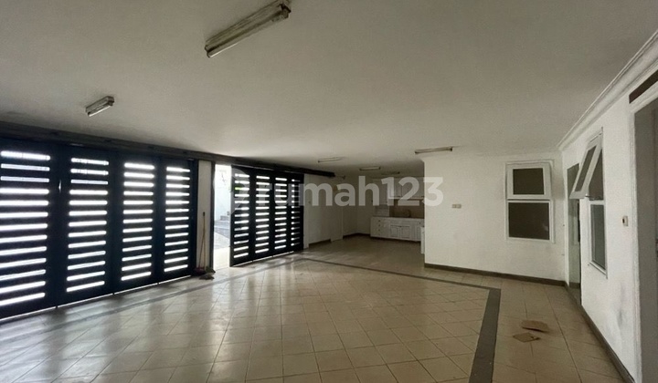 Rumah di Kemang Selatan, Jakarta Selatan Idr 600JT TAHUN 12.24 2
