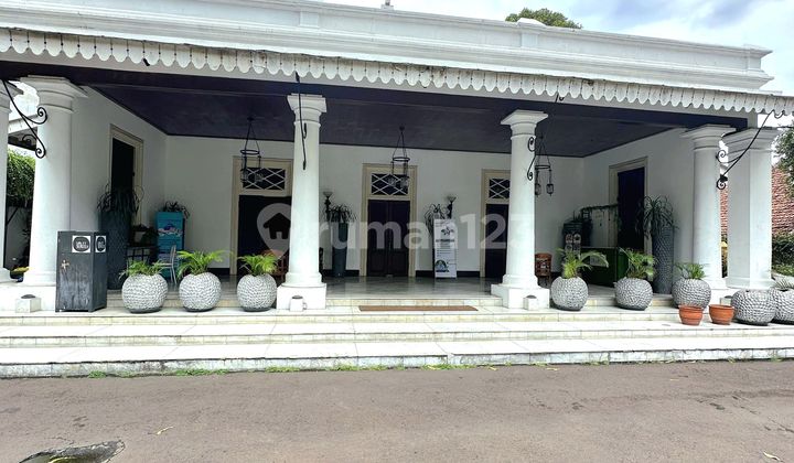 For Rent Commercial Space in Kemang, South Jakarta 950 sqm // 09.25