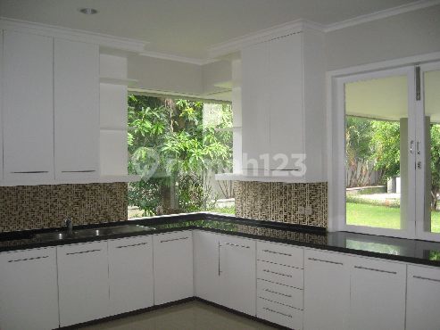 For Rent House Siaga Pejaten Building 389/Land :1010m2/4BR/02.25 2