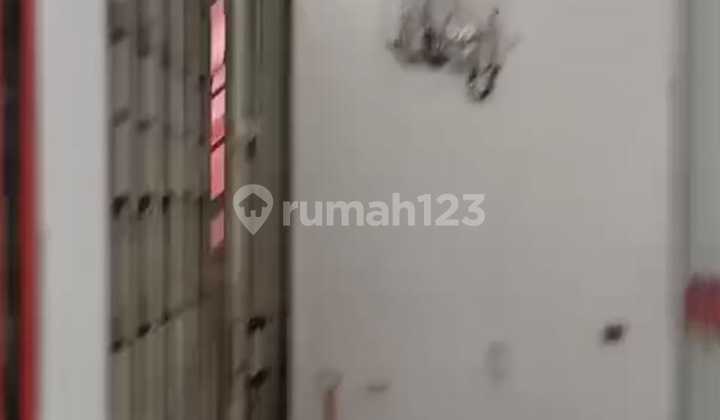For Rent: Strategic shop house, former Alfamart location, Jl. Dewisartika//Dmn.nl.25 For Rent: Strategic shop house, former Alfamart location, Jl. Dewisartika//Dmn.nl.25