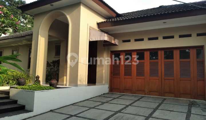 Disewakan Rumah Di Daerah Bangka Kemang Jakarta Selatan // 09.25 1