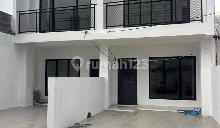 Di Sewakan Rumah Di Graha Bintaro Jaya LT56/LB80/2BR/2KM//07.25 