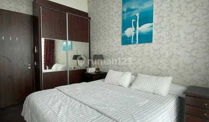 Apartement Kemang Village 4 BR Semi Furnished Bagus 6