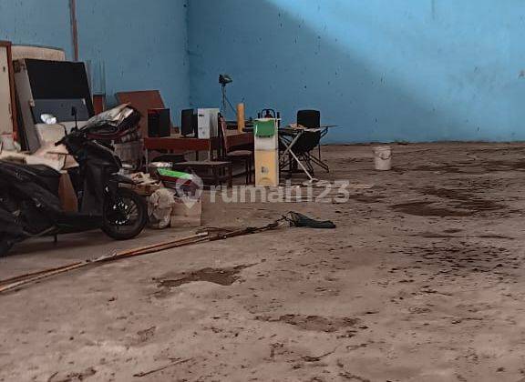 Di Sewakan Gudang Di Kawasan Pasar Kemis 2