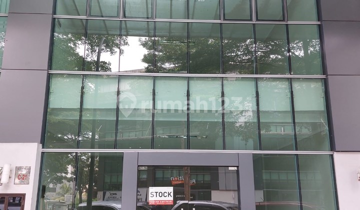 Shop House for Sale, Ready to Occupy in Kebayoran