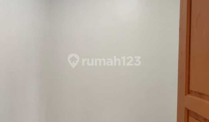 Dijual Rumah Minimalis Full Renovasi di Panongan Tangerang 2