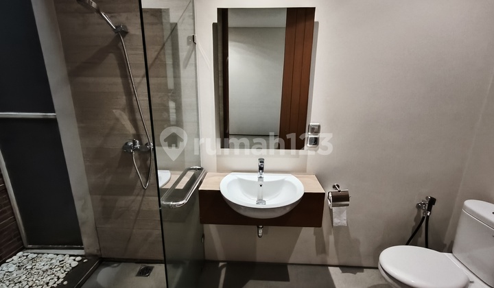 Rumah Cozy&Sangat Rapi 2 Lantai di Cinere. Full Furnished Rumah Bagus di Cinere 2