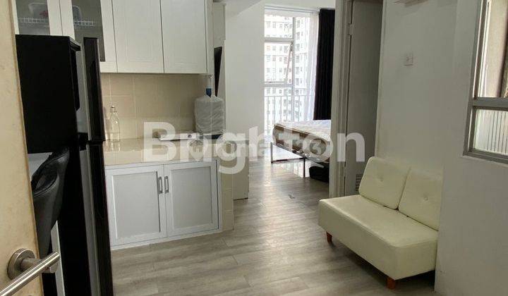 APARTEMEN SEASON CITY, UNIT SEPERTI BARU, FULL FURNISHED SEPERTI BARU, VIEW POOL 1