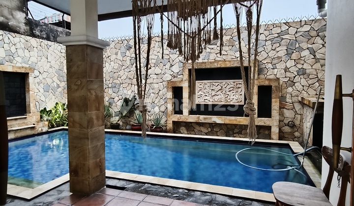 Rumah 2 Lantai Istimewa Sangat Terawat + Swim Pool Di Cipete 1
