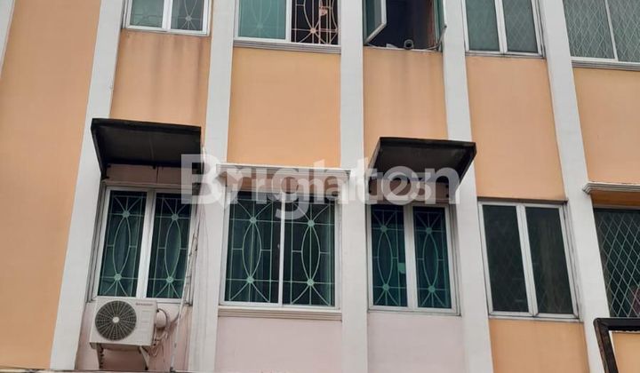 RUKO BAWAH NJOP DI JALAN LAKSA. BANGUNAN 4,5 LANTAI RUKO BAWAH NJOP DI JALAN LAKSA. BANGUNAN 4,5 LANTAI