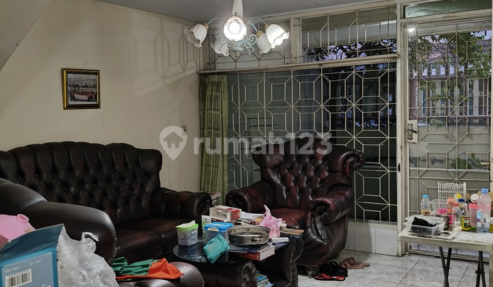 Rumah Strategis Di Gunung Sahari. Bangunan 2 Lantai Rumah Shm Di Gunung Sahari 2