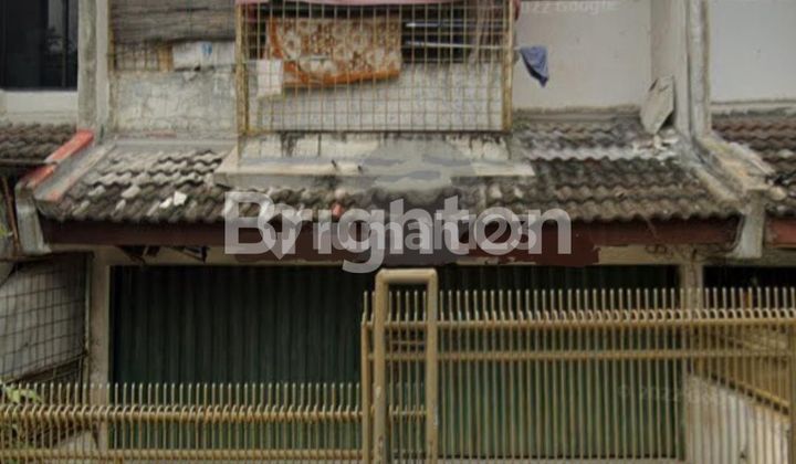 RUMAH TUA DI TAMAN RATU, BANGUNAN 2 LANTAI. TURUN HARGA 3,6M -> 3,2M  -> 2.850M -> 2,5M MASIH NEGO