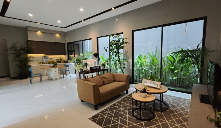 Rumah Bagus Konsep Semi Industrial 3 Lantai di Bsd. Sangat Menarik.