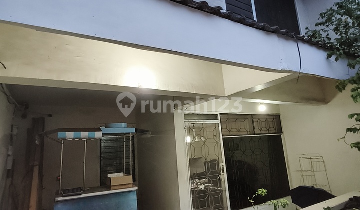 Rumah Strategis Di Gunung Sahari. Bangunan 2 Lantai Rumah Shm Di Gunung Sahari Rumah Strategis Di Gunung Sahari. Bangunan 2 Lantai Rumah Shm Di Gunung Sahari