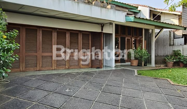 CLASSIC AESTHETIC HOUSE IN PURI INDAH, 2-STORY BUILDING