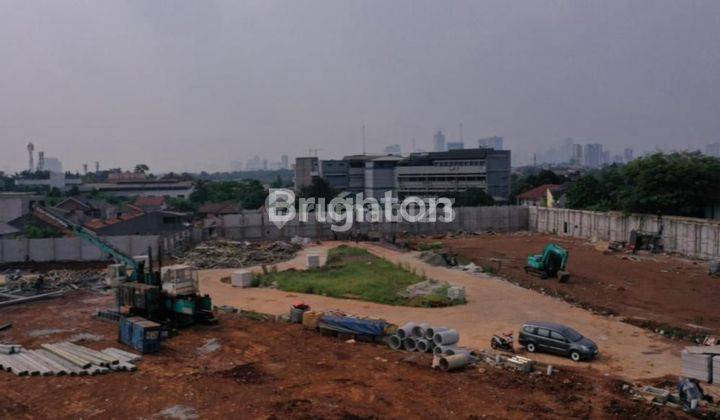 RUMAH MEWAH INDENT VETERAN, JAKARTA SELAYAN, DI LOKASI TERBAIK, BANGUNAN 3 LANTAI 2