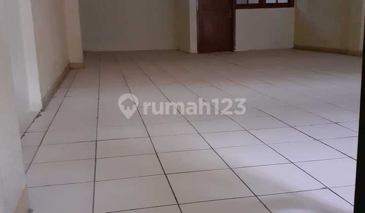 Ruko Ps. Main Caringin Already Renovated, Ready to Move In. 1