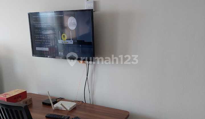 For sale Sudirman Suite Roosewood tower apartment at a low price. 2