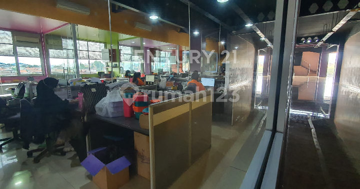 Multi-Purpose Warehouse for Sale in the Center of Cimahi City 2