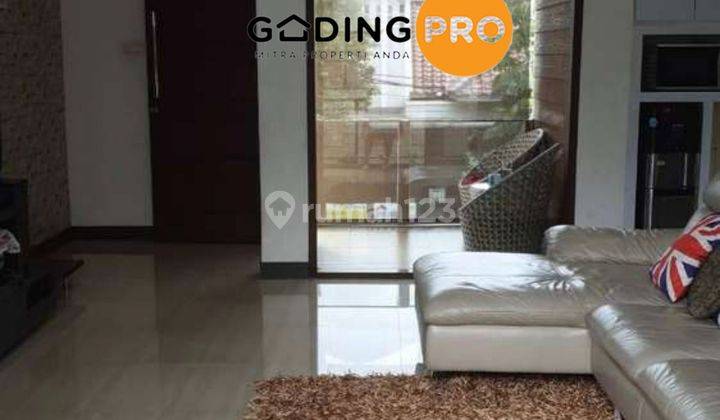 Rumah Private Pool Lokasi Strategis Sektor 9 Bintaro Jaya  2