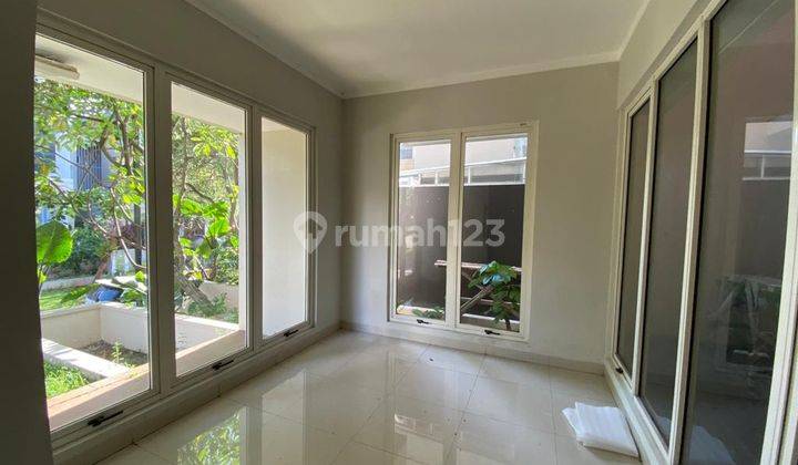  Disewakan Rumah 3 Lantai Siap Huni Kebayoran Residance Bintaro Jaya  3