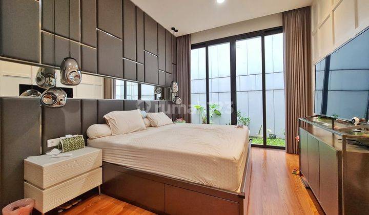 Sale Rumah Navapark 3,5 Lantai Semi Furnished Full Renovasi  di BSD City 2