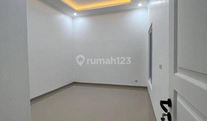 Rumah Minimalis Classic Modern di Area Bintaro bsd serpong 2