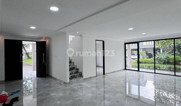 Rumah Hook rapih Di puri bintaro sektor 9 siap huni 2