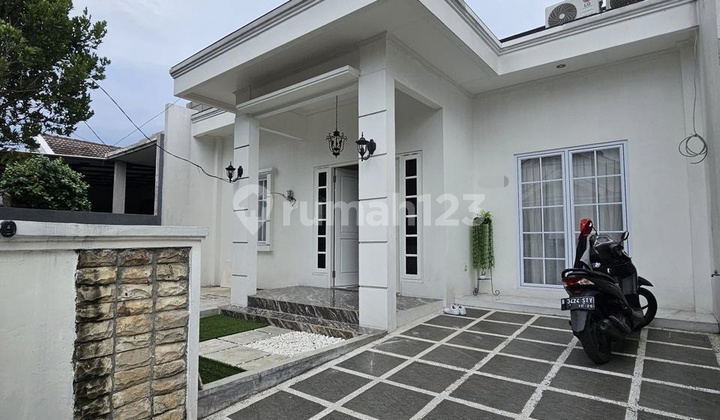 Semi-Furnished House For Sale In Bintaro Tangerang