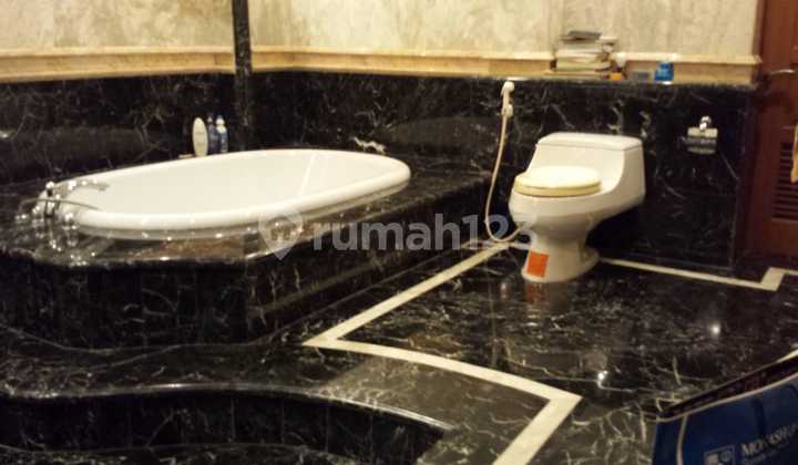 Jual Butuh Rumah Hook Siap Huni di Ancol 2