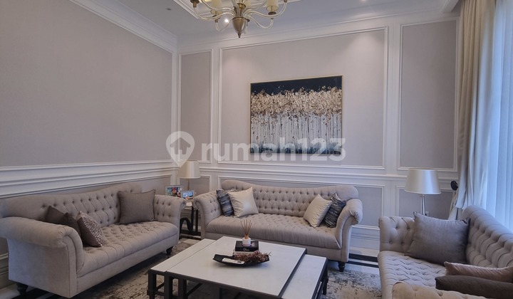 Luxurious Ready-to-Occupy Home in BSD City Fully Furnished 4 KM, Freehold Title 2